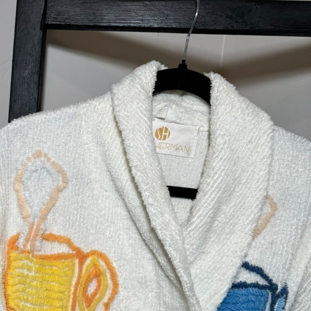 Vintage Stan Herman White Chenille Robe — Colorful Coffee Cups - VINTAGE - Picture 9 of 11